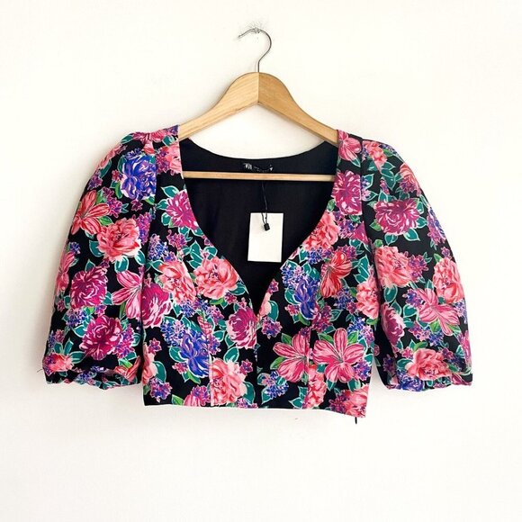 NWT Colourful Floral Pink Blue Puff Sleeve Cropped Top XS - Picture 3 of 5
